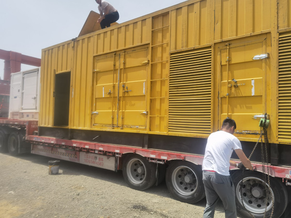 奎屯除了负载情况和发动机维护，还有哪些因素会影响 200kw 柴油发电机的油耗？